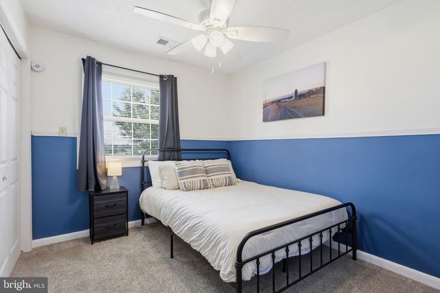 204 HILLIARDS DR, Luray, VA 22835