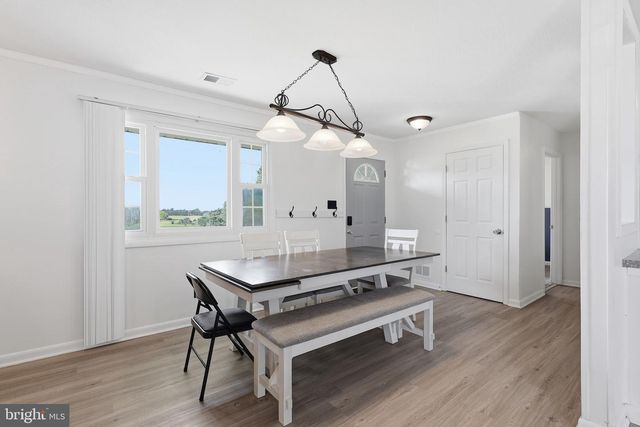 204 HILLIARDS DR, Luray, VA 22835