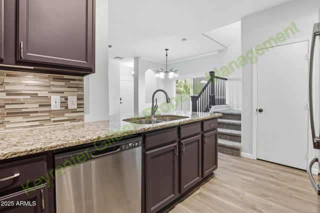 1502 S JACANA Lane, Gilbert, AZ 85296