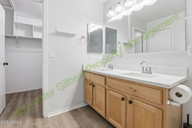 1502 S JACANA Lane, Gilbert, AZ 85296