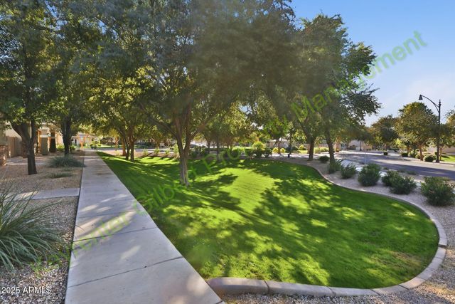 1502 S JACANA Lane, Gilbert, AZ 85296