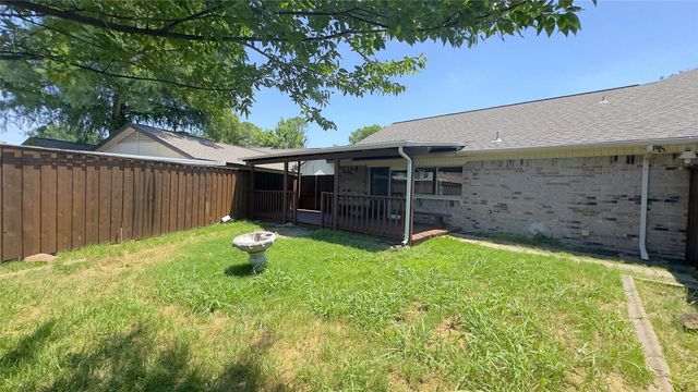 5426 Barcelona Drive, Garland, TX 75043