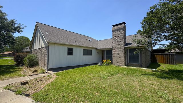 5426 Barcelona Drive, Garland, TX 75043