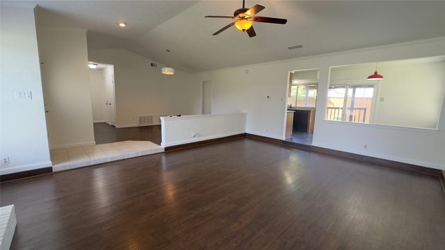 5426 Barcelona Drive, Garland, TX 75043