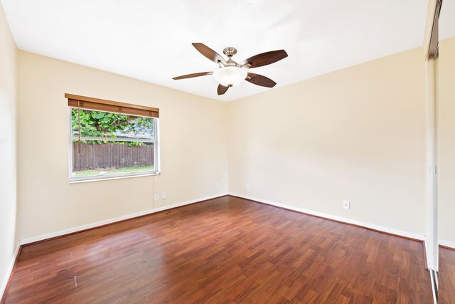 18451 Spanish Isles Place, Boca Raton, FL 33496