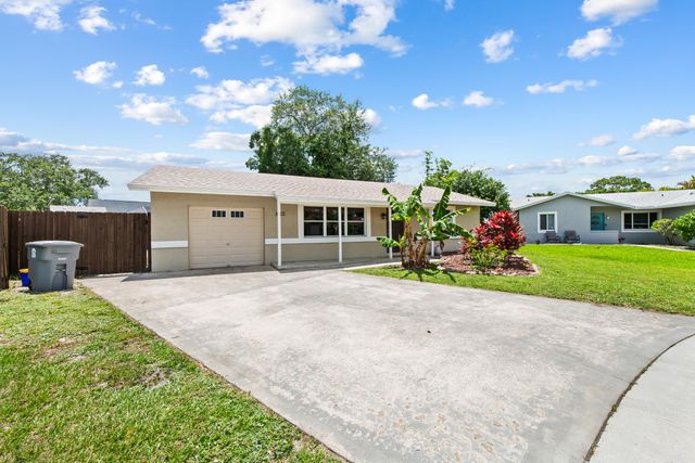 18451 Spanish Isles Place, Boca Raton, FL 33496