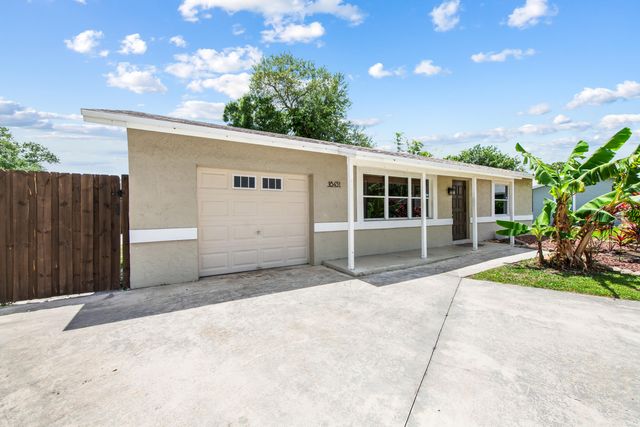 18451 Spanish Isles Place, Boca Raton, FL 33496