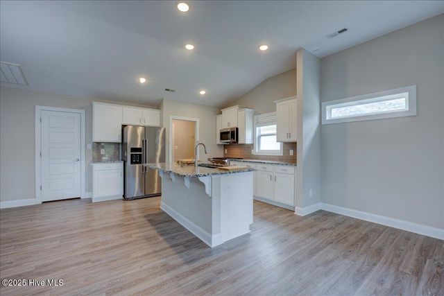3013 Watercrest Loop, New Bern, NC 28562