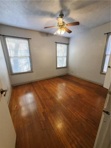 1041 Whitaker Dr, Corpus Christi, TX 78412