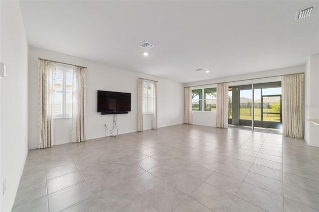 5260 NW 46TH LANE ROAD, Ocala, FL 34482