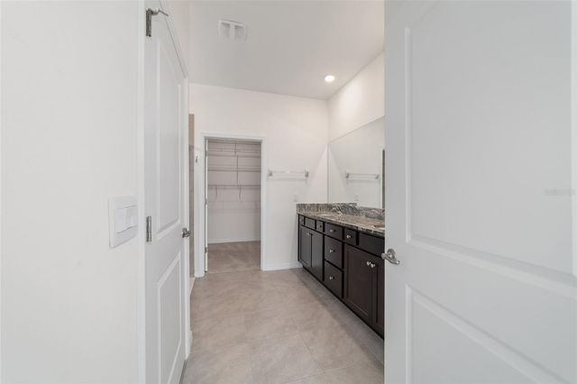 5260 NW 46TH LANE ROAD, Ocala, FL 34482