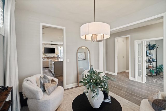 645 Blueway Avenue, Summerville, SC 29486