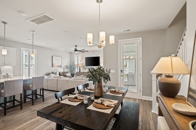 645 Blueway Avenue, Summerville, SC 29486