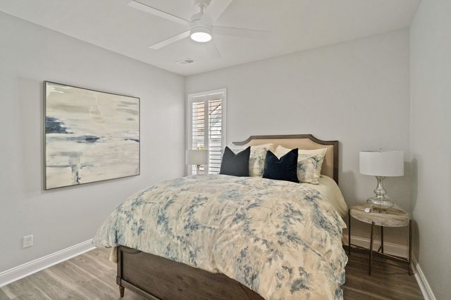 645 Blueway Avenue, Summerville, SC 29486