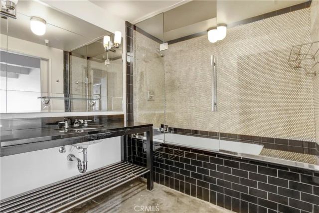 849 S Broadway, Los Angeles, CA 90014