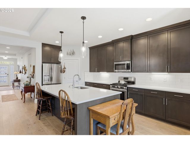 626 Sw 49TH Dr, Gresham, OR 97080