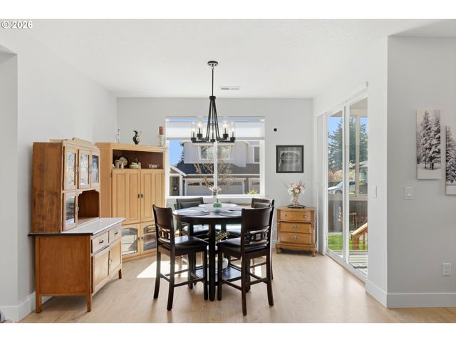 626 Sw 49TH Dr, Gresham, OR 97080