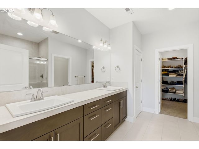 626 Sw 49TH Dr, Gresham, OR 97080