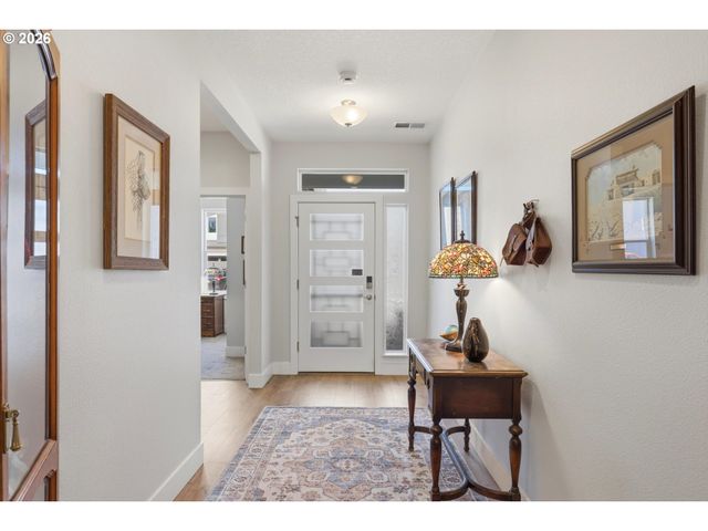 626 Sw 49TH Dr, Gresham, OR 97080