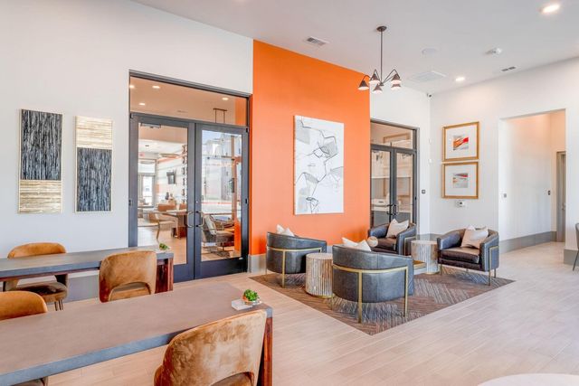 13939 Hillcroft Avenue 8107-1, Houston, TX 77085