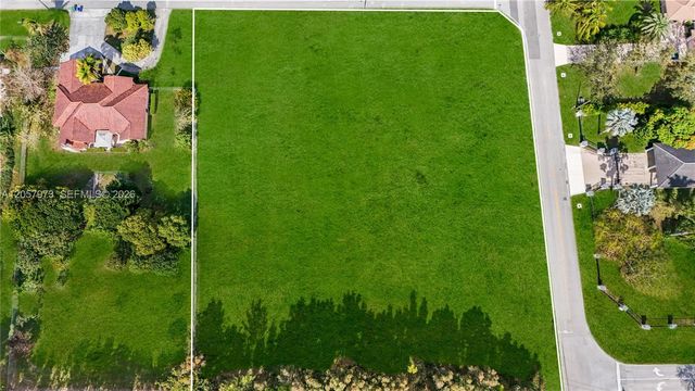 0 Stirling Rd, Southwest Ranches, FL 33331
