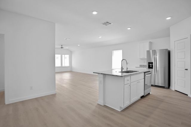 401 14th Street, Wolfforth, TX 79382