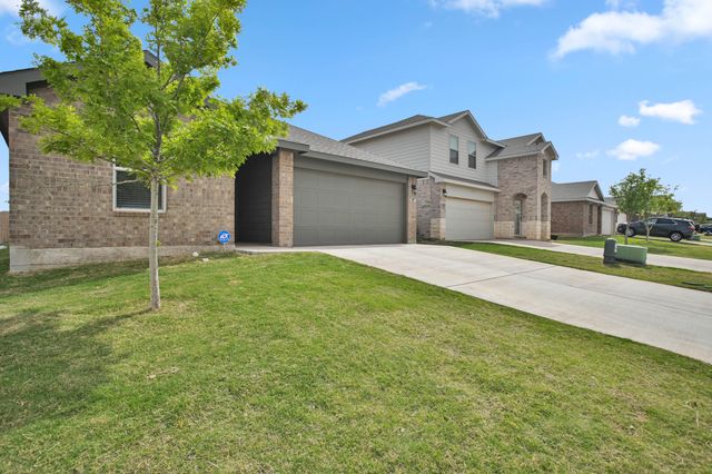 401 14th Street, Wolfforth, TX 79382