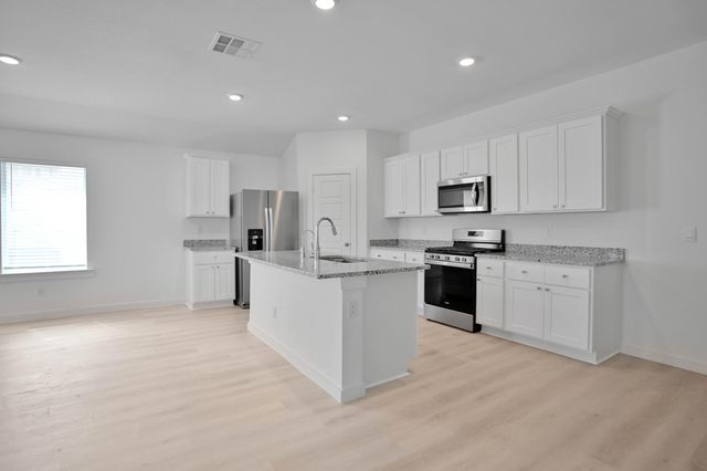401 14th Street, Wolfforth, TX 79382