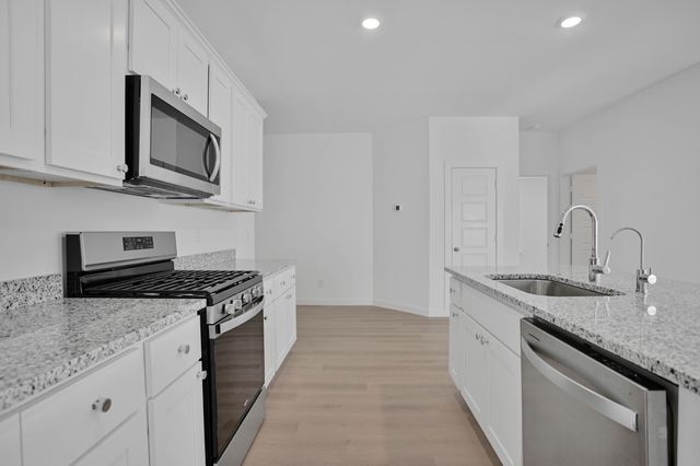 401 14th Street, Wolfforth, TX 79382