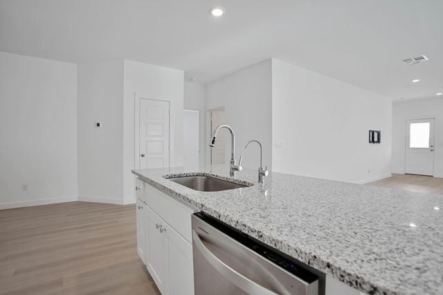 401 14th Street, Wolfforth, TX 79382