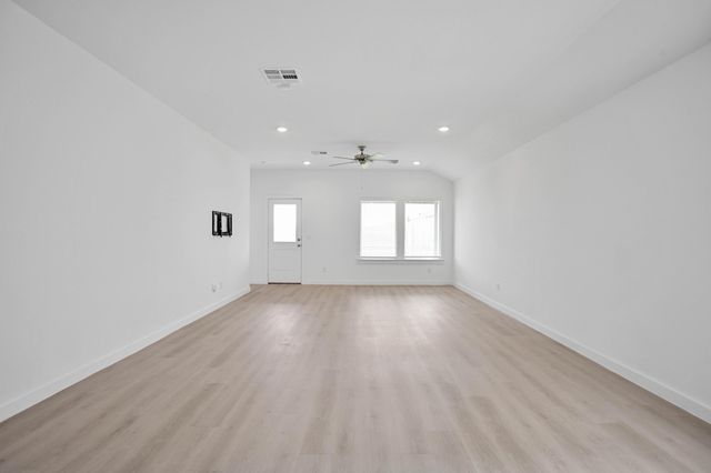 401 14th Street, Wolfforth, TX 79382