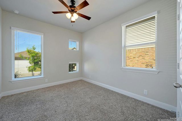 5531 PIN PT, San Antonio, TX 78266