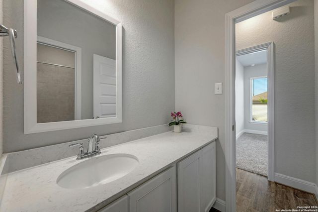 5531 PIN PT, San Antonio, TX 78266