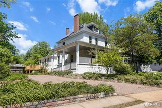 1231 Highland Terrace, St Louis, MO 63117