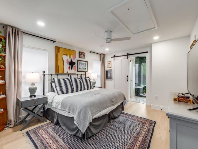 2209 Fair Oaks DR, Austin, TX 78745