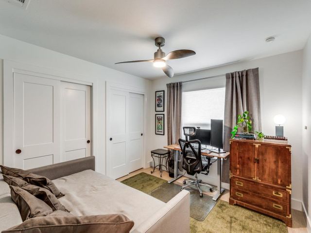 2209 Fair Oaks DR, Austin, TX 78745