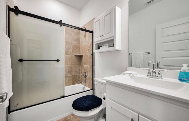 802 Resort Drive, Rowlett, TX 75088