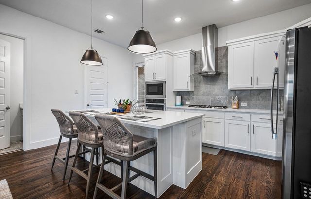 802 Resort Drive, Rowlett, TX 75088