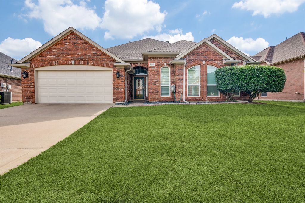1617 Corvallis Trail, Arlington, TX 76006