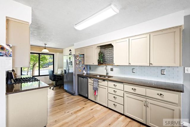 230 Apache, Rexburg, ID 83440
