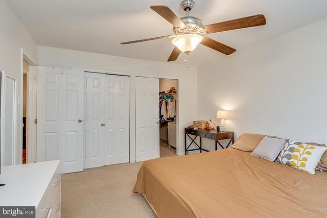255 BURNAMWOOD DR, Mount Laurel, NJ 08054