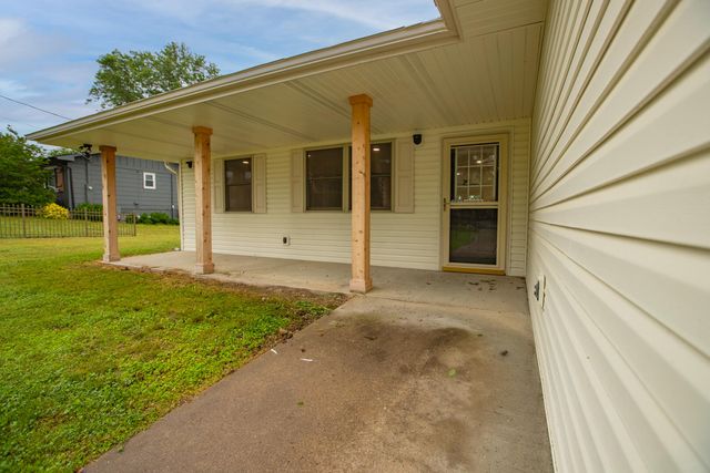 26237 Twin Rivers Drive, Shell Knob, MO 65747