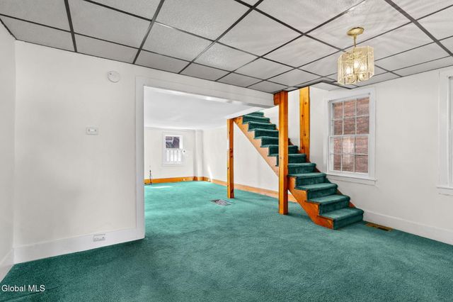 1552 3rd Avenue, Watervliet, NY 12189