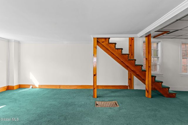 1552 3rd Avenue, Watervliet, NY 12189