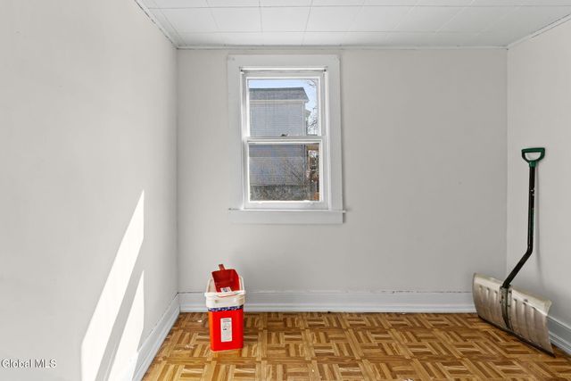 1552 3rd Avenue, Watervliet, NY 12189