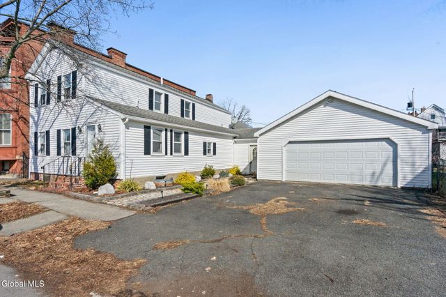 1552 3rd Avenue, Watervliet, NY 12189