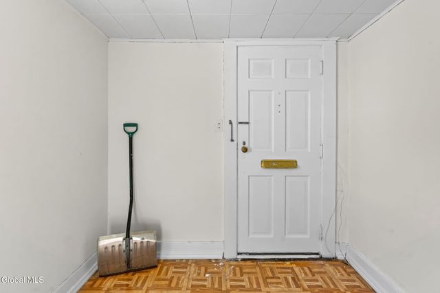 1552 3rd Avenue, Watervliet, NY 12189