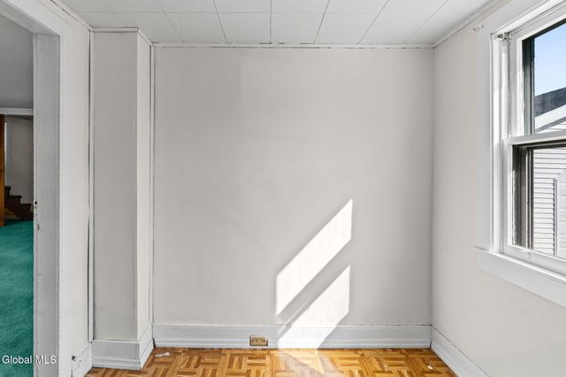 1552 3rd Avenue, Watervliet, NY 12189