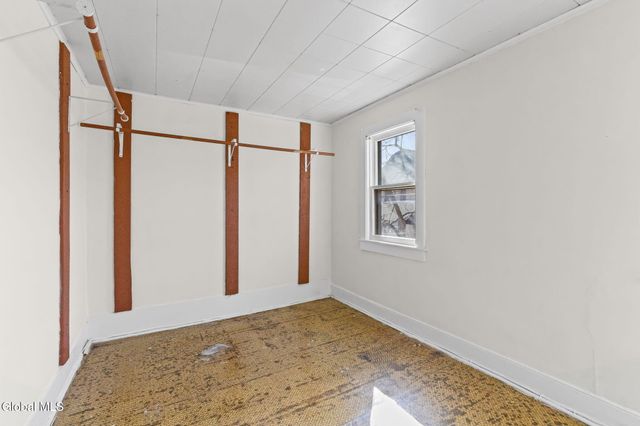 1552 3rd Avenue, Watervliet, NY 12189