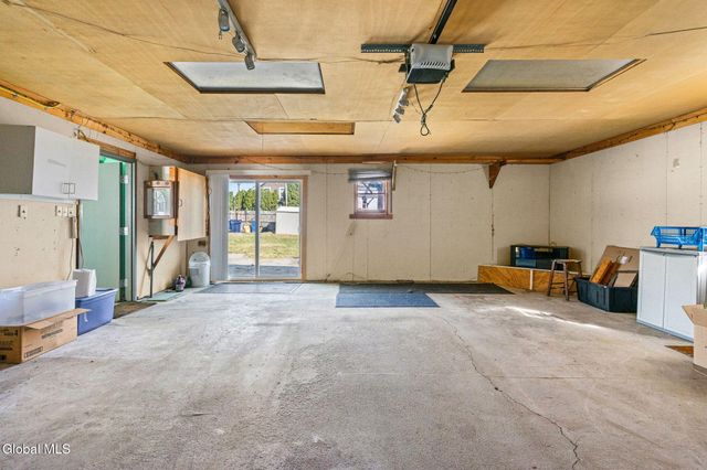 1552 3rd Avenue, Watervliet, NY 12189